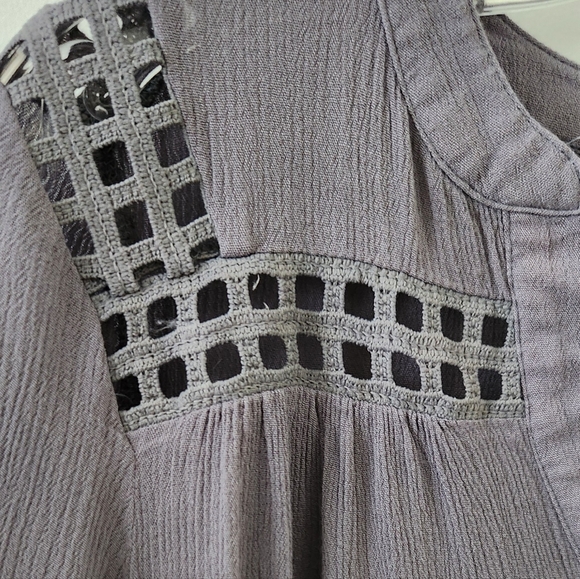 Market & Spruce top, M, Gray, EUC - Picture 4 of 7